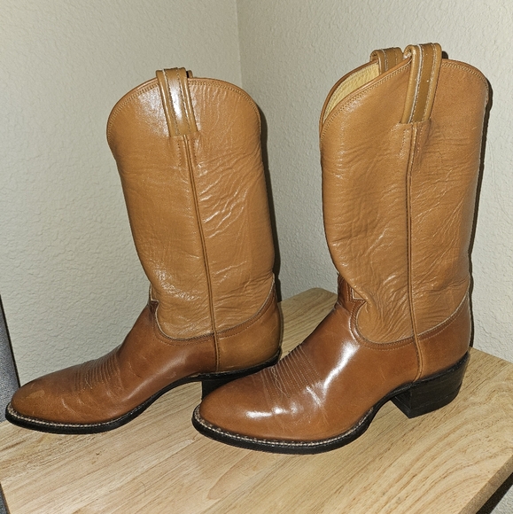 Tony Lama cowboy boots RESOLED - Picture 2 of 5